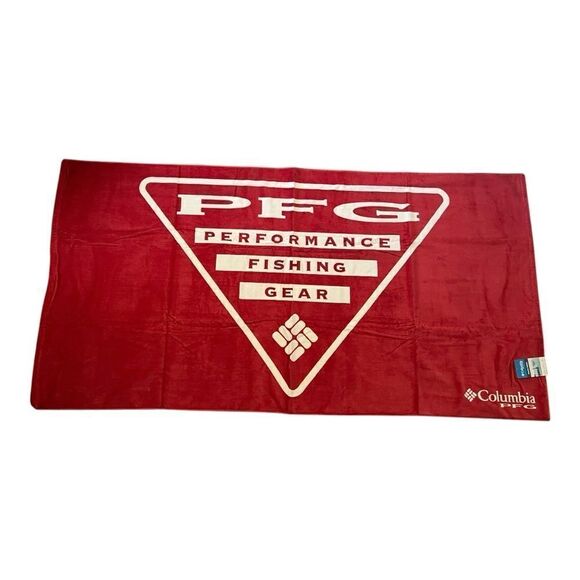 Columbia Performance Fishing Gear Triangle Logo Beach Towel- Red - Picture 2 of 6